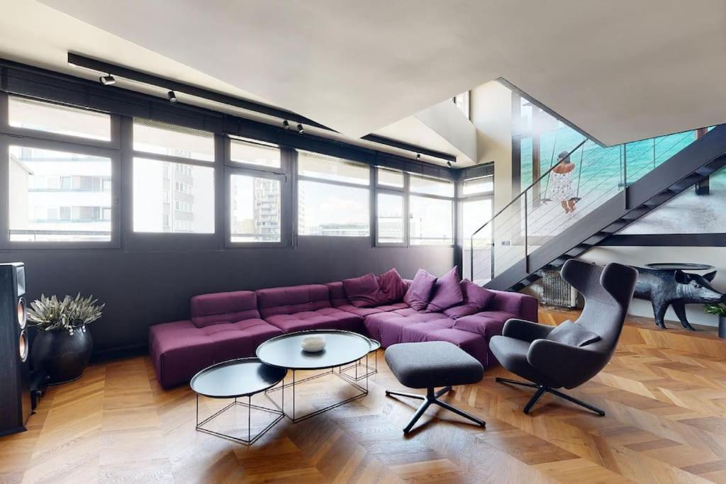 Stylovy Loft S Ohromnou Terasou Apartment Bratislava Exterior photo